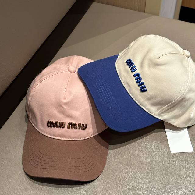 Miumiu今年的棒球帽太百搭好看了吧 爱亖了好修饰头型的帽子，太好搭了吧不过百的帽子买到也太香了！我要天天带
