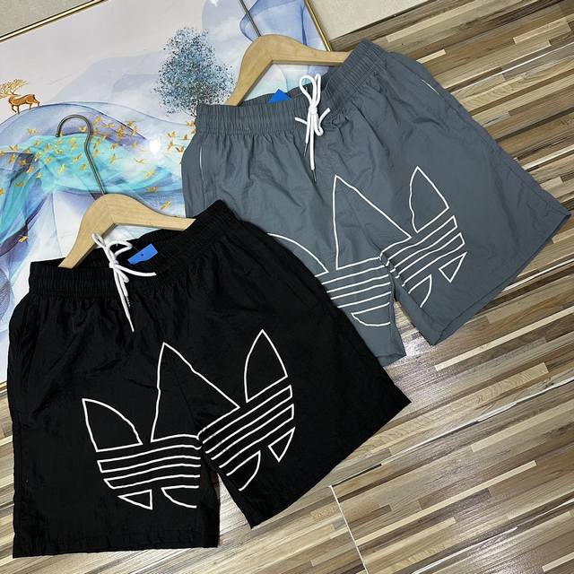 福利款三叶草情侣男女同款男士短裤五分裤！Adidas阿迪三叶草五分短裤，官方同步发售，面料采用申州原厂定制 精密饱满三叶草大Logo女士短裤！做工精细！男女同款