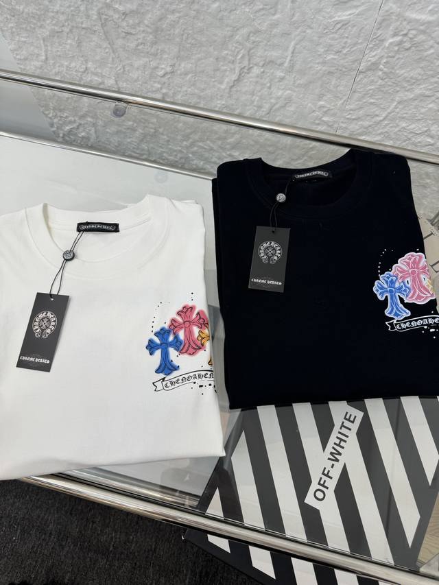 Chrome Hearts 克罗心 新款后背十字架彩色印花男女情侣圆领短袖T恤 小红书热门爆款，明星网红同款穿搭，男女日常通勤穿搭必备单品！ 高品质260克高克