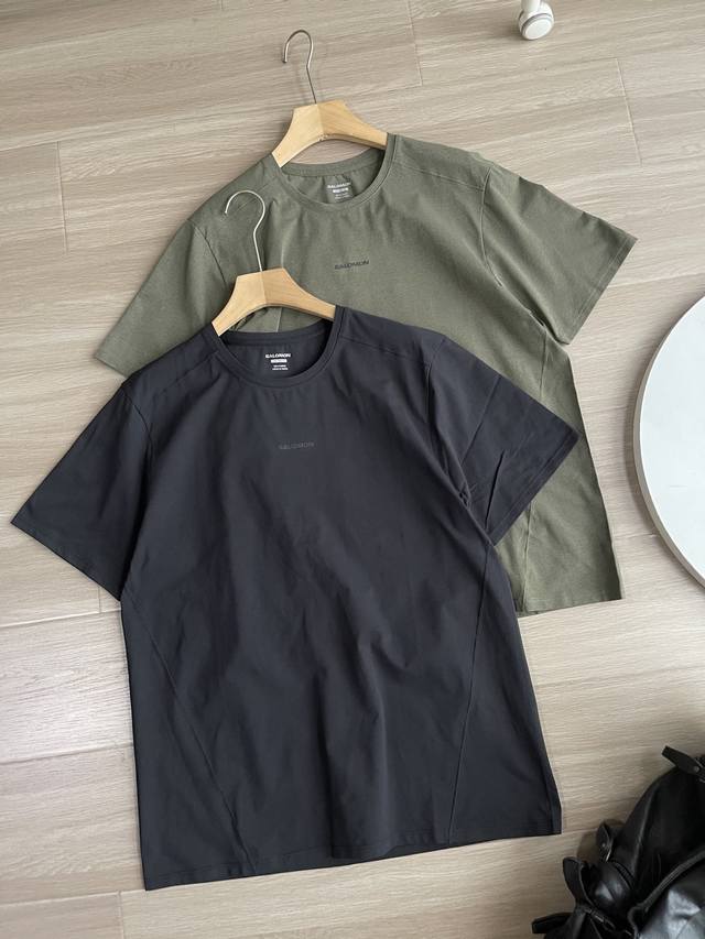 Salomon萨洛蒙户外男款春夏透气休闲短袖T恤Trackline Ss Tee M 运动新贵 萨洛蒙新款轻量速干运动短袖，夏日运动的神！紧跟柬埔寨工厂P半月有