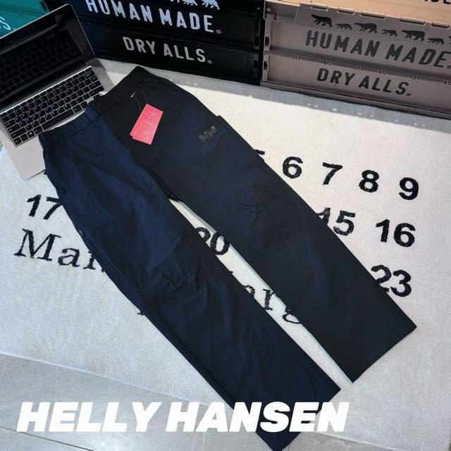 Helly Hansen 海丽汉森Hh 25春夏新款男户外多口袋机能休闲防晒弹力立体版型梭织长裤 -面料：采用原版一比一定织定染弹力速干面料。 -辅料：原版拆解