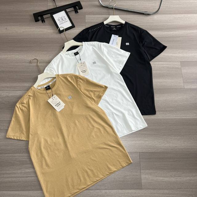 Kolonsport 可隆专柜新款三色男女科技棉同款Seco圆领短袖速干T恤 运动休闲户外吸湿T恤短袖，夏Upf80+防晒抗菌上衣.Kl后字母圆领体恤这款T恤主