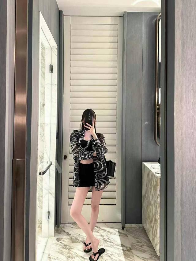 绝美防晒衬衫