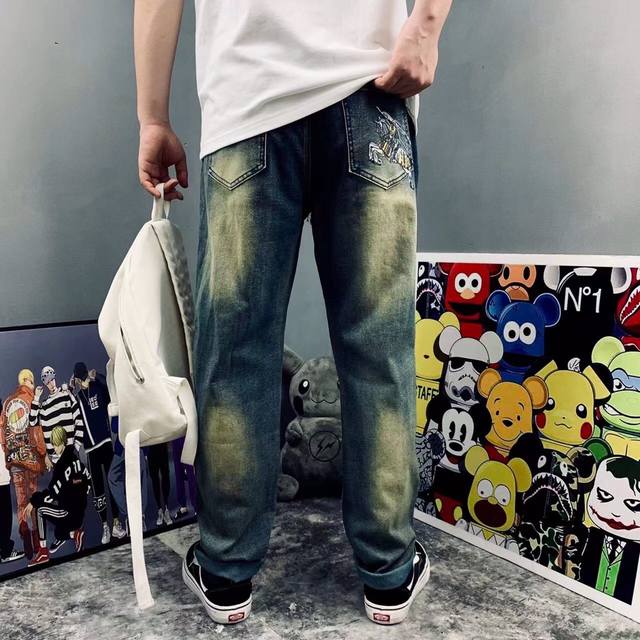 Burberr* 巴宝莉战马高弹水洗牛仔长裤男女同款 面料柔软细腻舒适 重磅专柜最新款！走一波！绝对私房牛货！官网柜子同步火爆在售！后侧印花摸起来手感立体有型