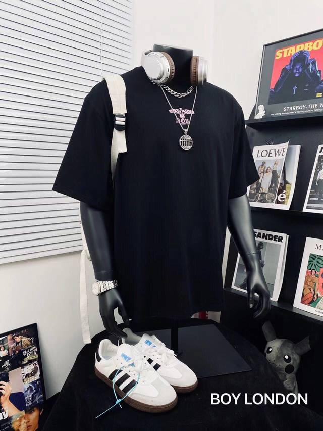 Boy London25黑粉风暴大翅膀情侣短袖Tee男女同款 超高版本 经典图案设计 立体外凸印花 天使环绕翅膀英文Logo吸睛有型！面料由品牌面料商直接供应