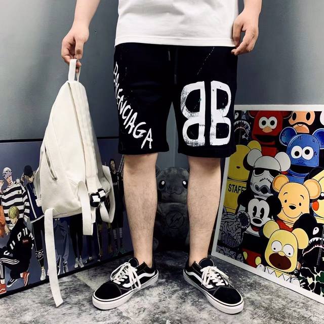 Balenciaga巴黎世家泼墨痞帅情侣短裤男女同款 高版本 重磅专柜最新款！走一波！绝对私房牛货！官网柜子同步火爆在售！高密度面料不变形不起球印花摸起来手感立