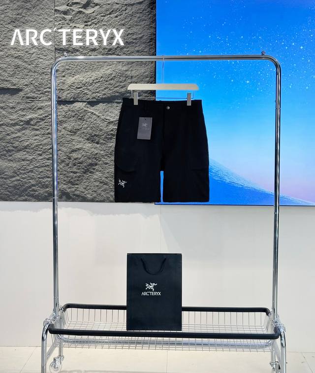 细节图 Arc Teryx 始祖鸟 Ramart Shorts系列户外 休闲通勤 机能短裤 男女同款 不怕衣服贵，就怕买不好 一分价钱一分货的道理都懂，到手便知