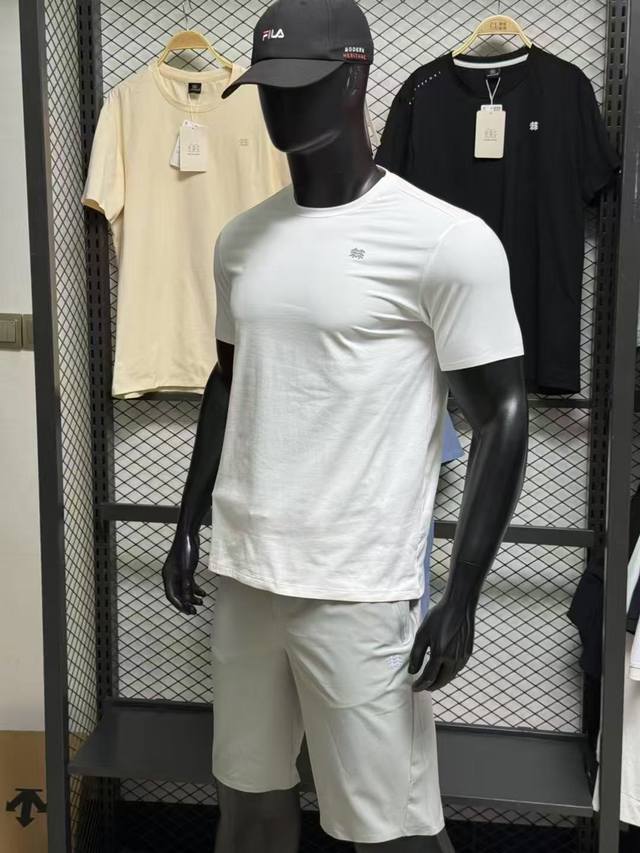 可隆Kolon Sport软壳短裤夏日户外全能装备 解锁无拘运动体验，原单代工厂P大货剩余，特辅料面料，尺码不同腰带长度不同，每一条腰带都是提花Logo，不是市