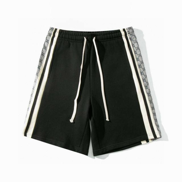 Gucci 古驰经典串标Logo休闲短裤运动裤男女同款 购入原版开模打造，全套定制辅料，细节决定成败 -古驰 Gucci ，1921年创立于意大利佛罗伦萨，是全