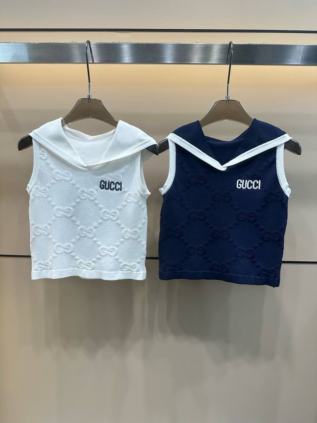 Gucci古驰前后字母刺绣暗纹双G提花海军风针织背心 款号：25670106 颜色：白色 蓝色 尺码：均码 80-125斤