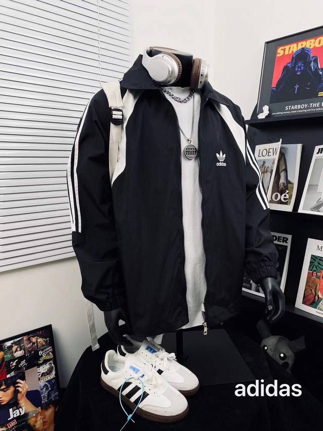 Adidas阿迪达斯三叶草拼接复古夹克男女同款 搭配情侣更赞哦 ｜超级推荐｜超人气单品Ins小红书热门爆款情满怀满 绝细对节多到让你怀疑人生 真心喜欢 带点头街