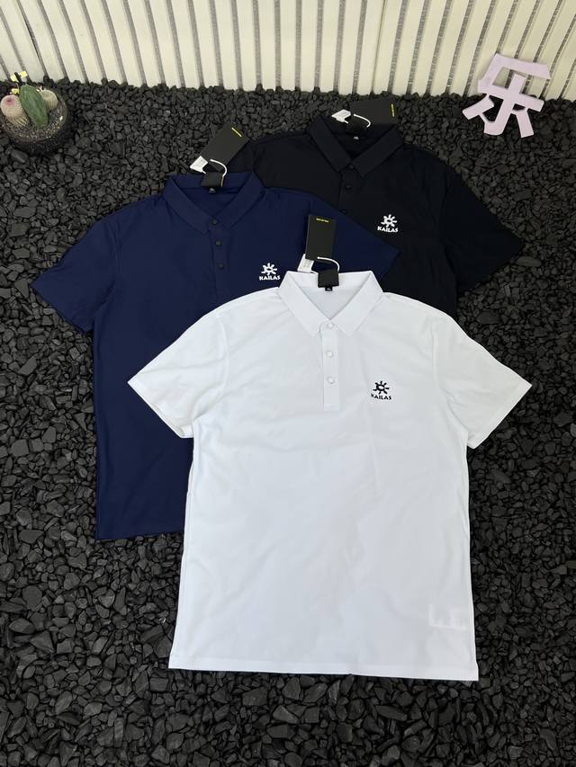 供 Kailas 凯乐石 25Ss夏季高品质男士商务休闲款珠地棉翻领Polo衫短袖 胸口精美的刺绣Logo设计 ，纯棉质感亲肤舒适商务休闲皆宜，珠地棉面料比普通
