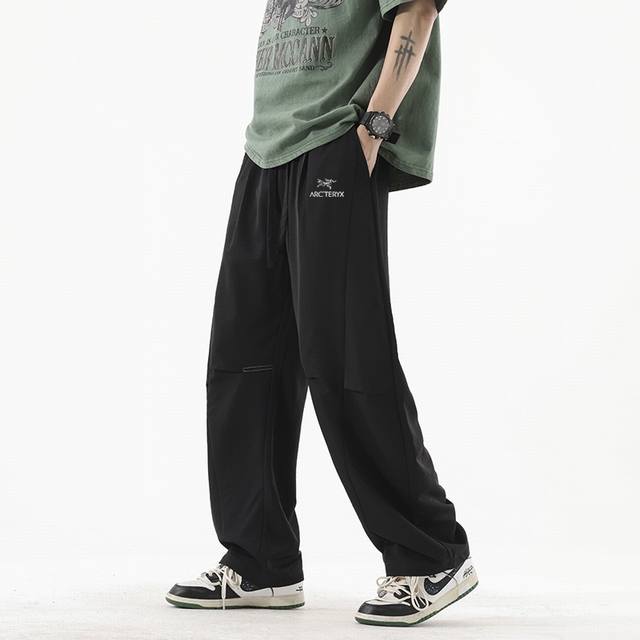 春夏衔接冰丝裤 Arc'teryx 始祖鸟伞兵裤 男女同款 海外专柜机能休闲裤，小红书主播推荐，上身质感满满，版型立体，完美修饰腿型，可随意日常搭配，不费劲就能