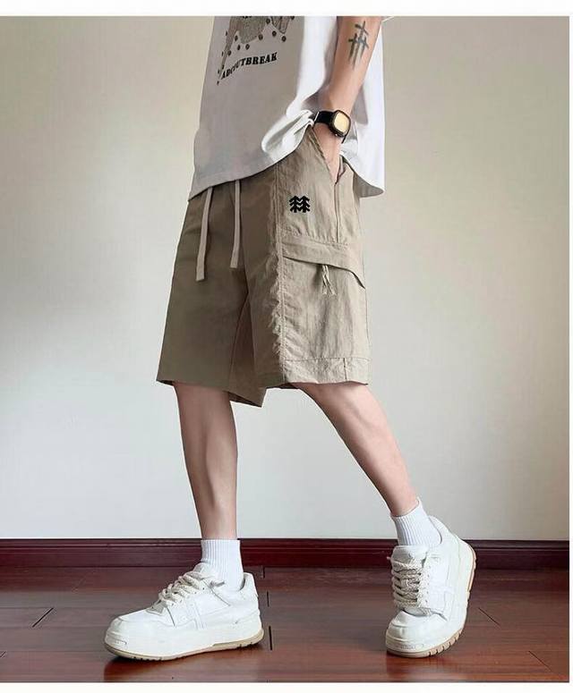 上新 Kolon Sport可隆短裤男士梭织5分裤防泼水多口袋户外运动裤子 夏季新品，户外休闲运动机能五分裤透气 防水 弹力 速干短裤 基础色易搭配 面料质感做
