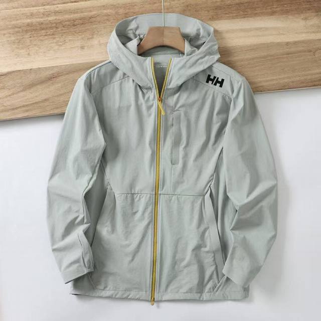 上新 海丽汉森2025 春夏情侣款Helly Hansen Hh Upf +夏季轻薄户外运动防晒衣防紫外线，好产品 ，非常板正的一款夏季防晒衣服 ！今年官W防晒