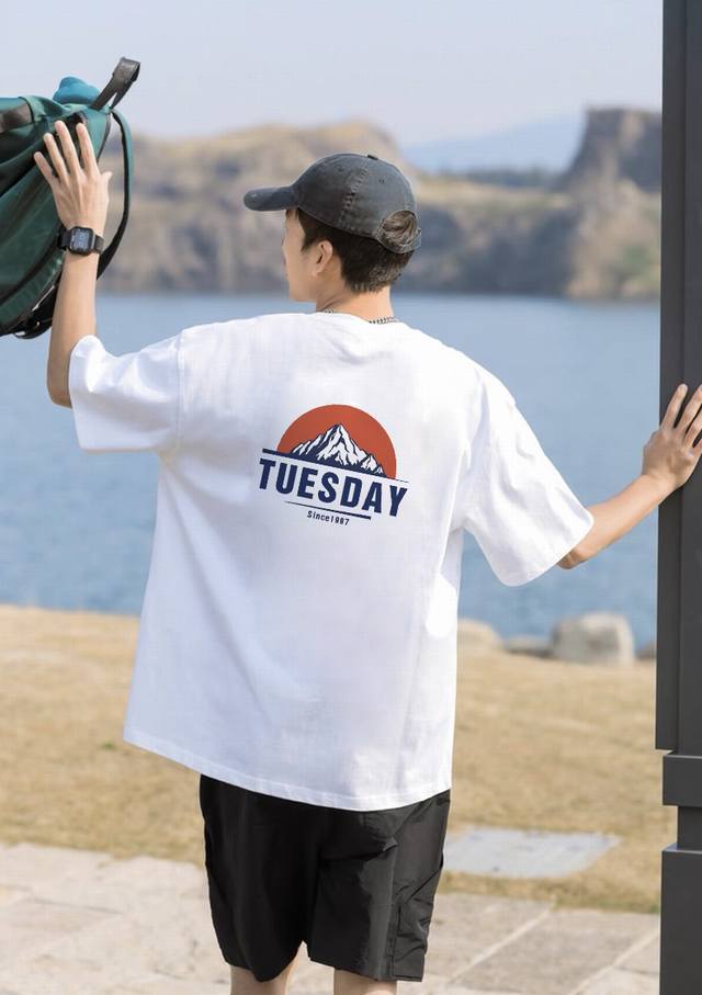 260G重磅纯棉 The North Face Tuesday” 雪山落日 短袖T恤 男女同款 半袖 情侣款 面料工艺： 1.260G重磅纯棉，100%棉，恰到