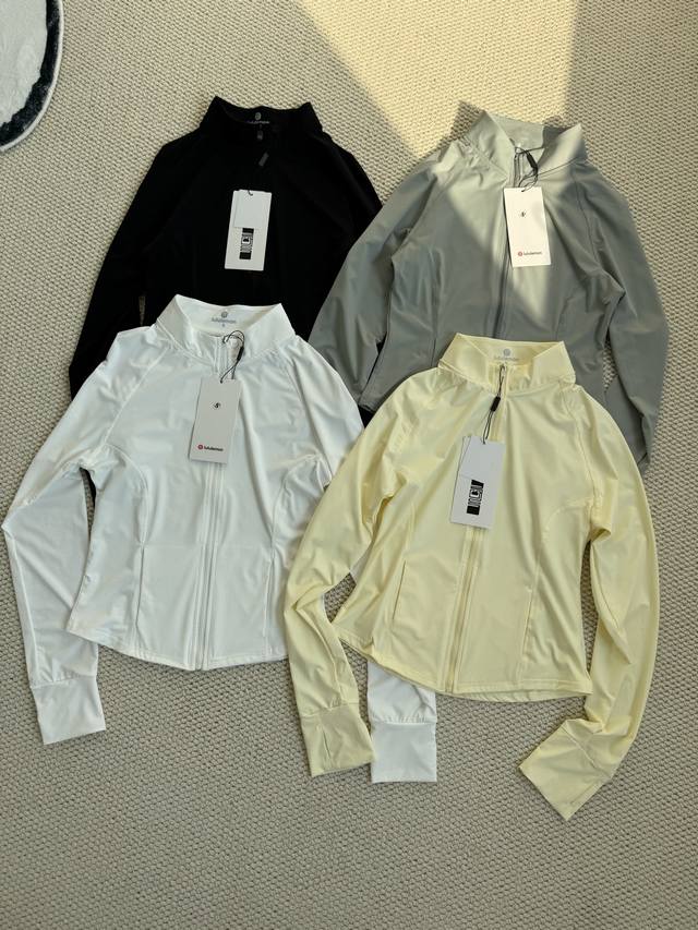 小野和子同款！Lululemon 露露25夏季新品！女士鼎尖冰丝凉感防晒衣运动修身显瘦夹克！掌柜力荐！观网门店同步！客供原纱防晒面料！88%锦纶+12%氨纶！触