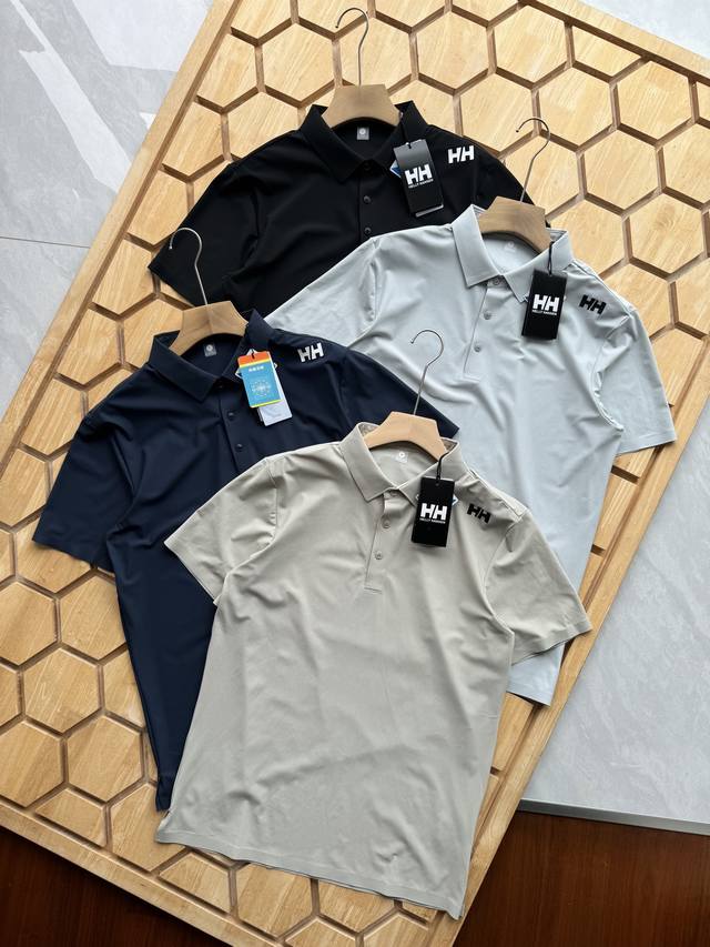 夏日炎炎，想保持清爽有型？海丽汉森压胶冰丝Polo绝对是你的不二之选！ 它采用冰丝面料，触感丝滑，一上身就能感受到凉意，炎热夏日也能享受清凉体感。88%锦纶与1