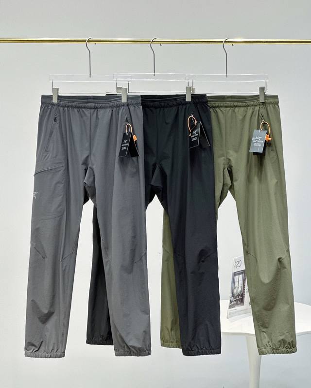 供 Arc 始祖鸟Gamma Mx Pant 防风 男子春夏款长裤！！！ 克防泼水登上布面料四面弹力 束脚口 这个系列中最Ok的始祖鸟软壳长裤，具有通用性能和防