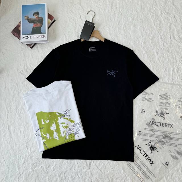 Arc'teryx始祖鸟 个性字母Logo 休闲运动短袖T恤 -前幅的图案是始祖鸟设计款，印花采用进口胶浆工艺，经过对印刷网版进行技术处理，加了牢固度同时从而使
