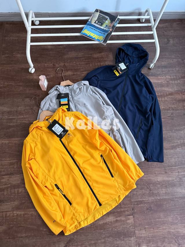 凯乐石Kailas 运动户外登山弹力轻薄散热 透气防紫外线防晒服可自收纳 自带Uv测试卡！ 源自中国西藏冈仁波齐山 作为专业登山品牌 凯乐石致力推动登山及探险运