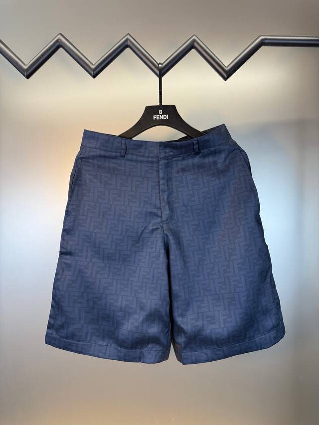 可搭配同款上衣 对标专柜★过验版本★Fendi 芬迪Ss25夏季新款全幅Ff短裤 定制莱赛尔天丝 细腻柔软 舒适贴肤 深邃蓝调 宛如深海瑰宝 高贵典雅 饰以Ff