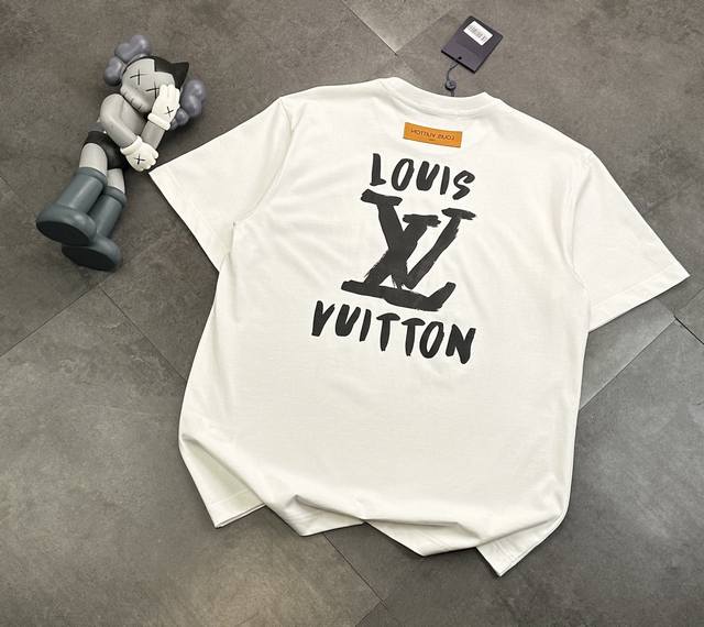 潮牌Louis Vuitt 路易威登 满印印花短袖T恤 专用定制280G纯棉精梳面料 透气舒适易清洗 采用高密度弹力胶浆印花，图案还原精细度高 尺码 ： Xs