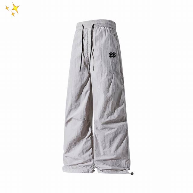 供 Kolon Sport 可隆夏季新款2025夏季直筒户外防晒裤 冰感宽松纯色休闲裤，上身质感满满，透气不闷热，户外机能风，版型立体 完美修饰腿型，立体剪裁