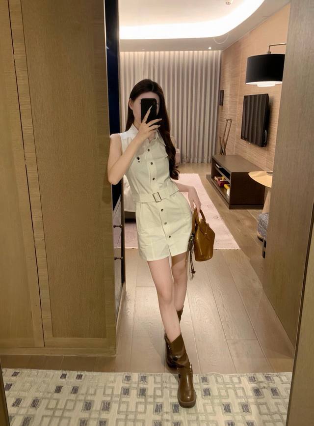 通勤不失清纯