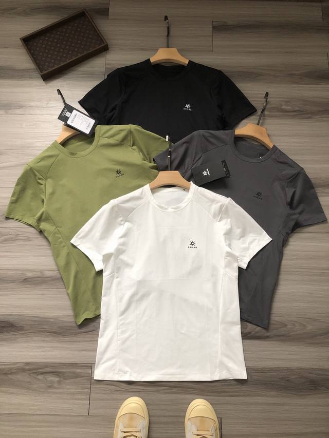 Kail*S丨石家 四色徽标刺绣 男款轻量防晒吸湿登山徒步速干圆领短袖T恤. 颜色：白色 军绿 深灰 黑色 . 材质：透气吸湿速干面料. 尺码： M L Xl