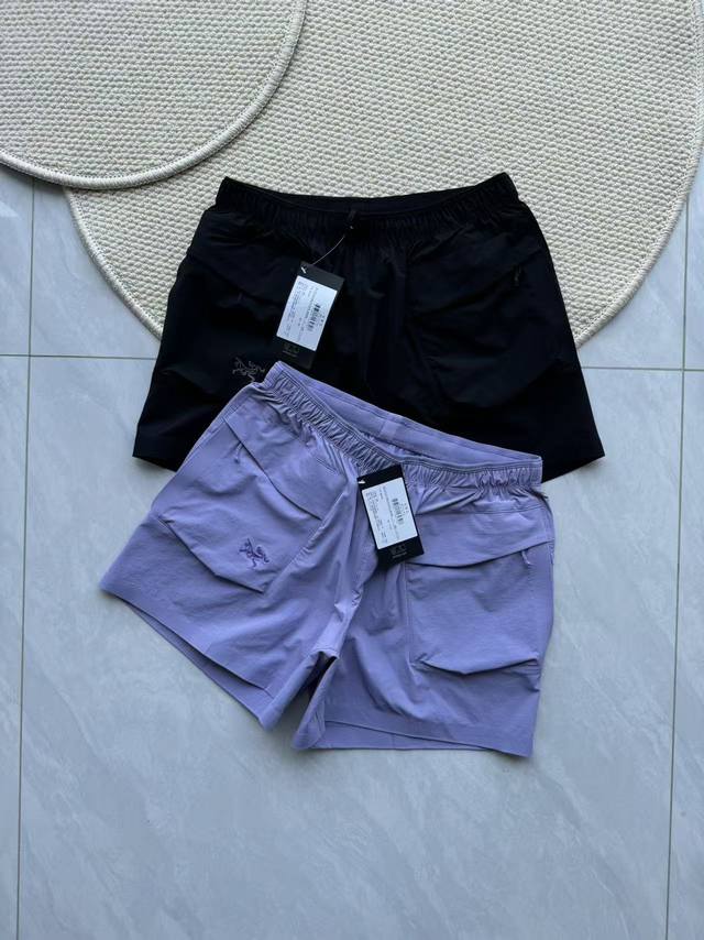 Gamma Utility Short 5女款透气运动裤 Size: 月石紫 黑色 S-Xl 配任何一件Tee都有那种随性舒适的自在感～显腿细又帅气有范儿～田野