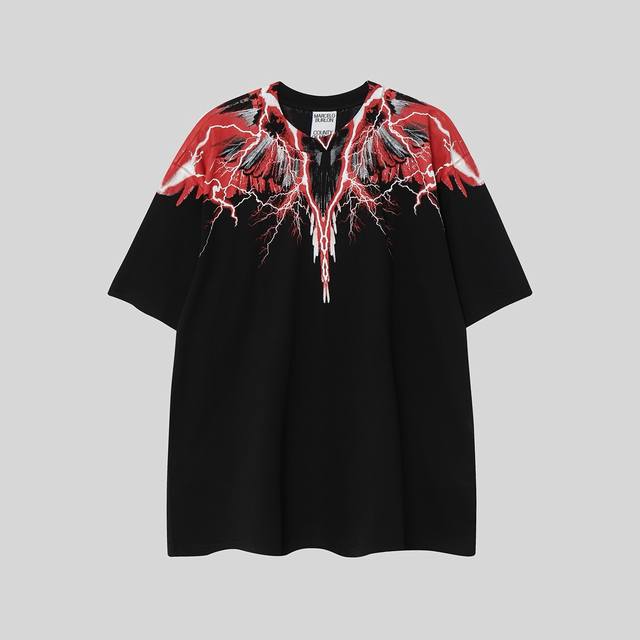 马塞洛布隆 Mb宇宙最强版本 红色闪电印花翅膀短袖T 码数：S M L Xl Xxl