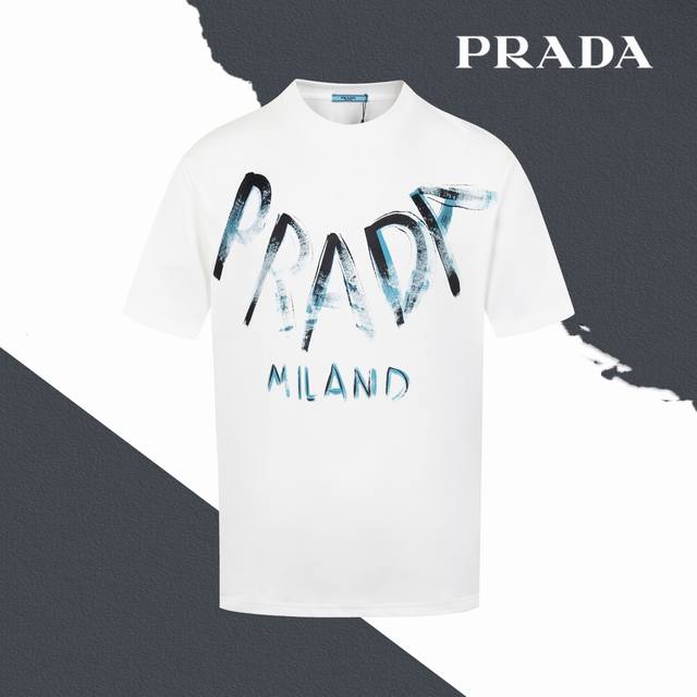 款号Sl172 Prada普拉多字母项链涂鸦印花圆领短袖 印花 情侣同款 全套包装 三标齐全 区别市场通货 随意对比 纯棉280克高克重32支双纱 不起球 不褪