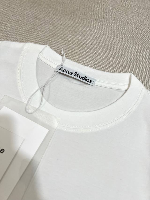 细节图 Acne Studios艾克妮1996经典破坏纪念字母印花复古无袖马甲，2025Ss新品上新64支240G双纱纯棉，Yb小领口设计，黑白墨数码直喷印花