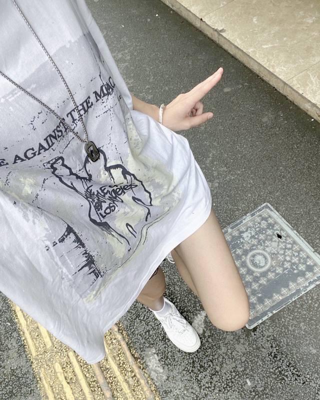 顶级正确版 897# -Fear Of God Fog洛杉矶之战1Of1底板限白墨直喷Vintage洗水做旧宽松短袖T恤- 顶级复刻，重工成衣水洗+白墨直喷印花