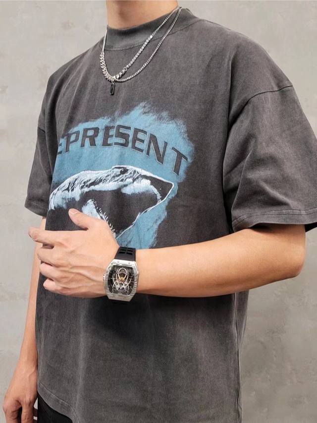 顶级水洗版 F92# -Represent Shark 23Fw最新大白鲨印花复古做旧水洗鲨鱼高街短袖T恤 情侣款- 顶级复刻，重工水洗，纯正的欧美复古潮流范儿