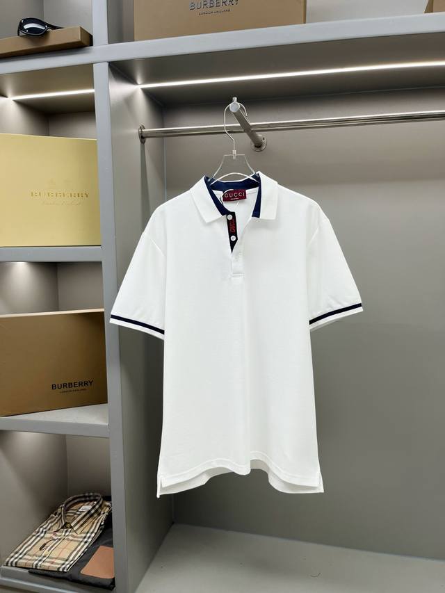 Gucci 古驰 门筒字母织带新款Polo衫 原版面料 官方同款 采用210克纯棉珠地面料，定制 同缸染面料 手感非常舒服爽滑 版型挺阔有型 一线品牌代工厂P出