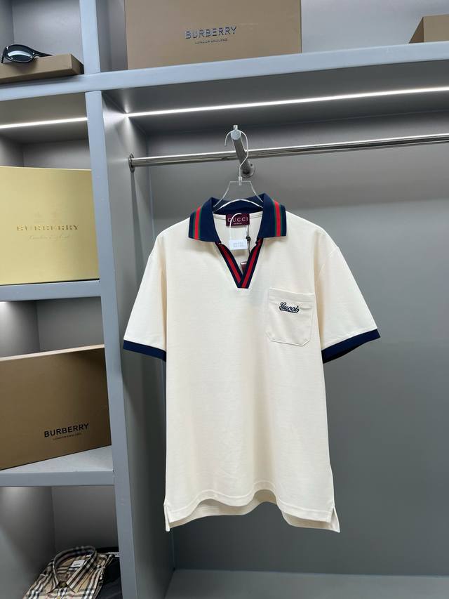 Gucci 古驰 口袋刺绣新款Polo衫 原版面料 官方同款 采用210克纯棉珠地面料，定制 同缸染面料 手感非常舒服爽滑 版型挺阔有型 一线品牌代工厂P出品