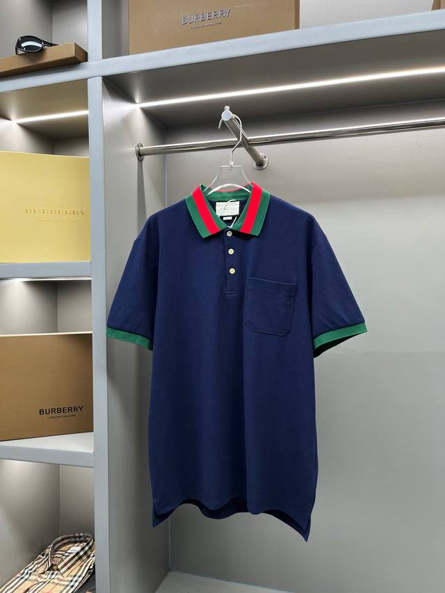 GuccⅠ 古驰 口袋刺绣新款Polo衫 原版面料 原版订制辅料 官方同款 采用210克纯棉珠地面料，定制 同缸染面料 手感非常舒服爽滑 版型挺阔有型 一线品牌