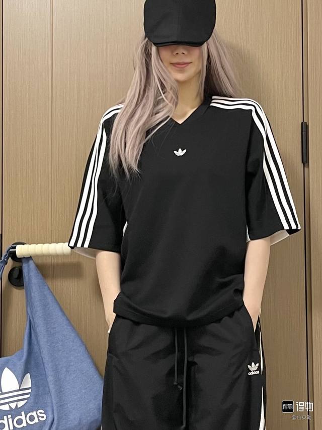 咨询图 Adidas 25Ss 三叶草刺绣拼接短袖 绣花，三标一致黑色曼巴棉260克插白色珠地200克 专柜同款上市，本季主打，做工精细无线头,休闲运动必备 尺