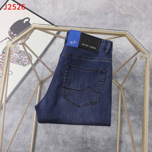 Jacob Cohen No：2526 Size ：30To42Yarda