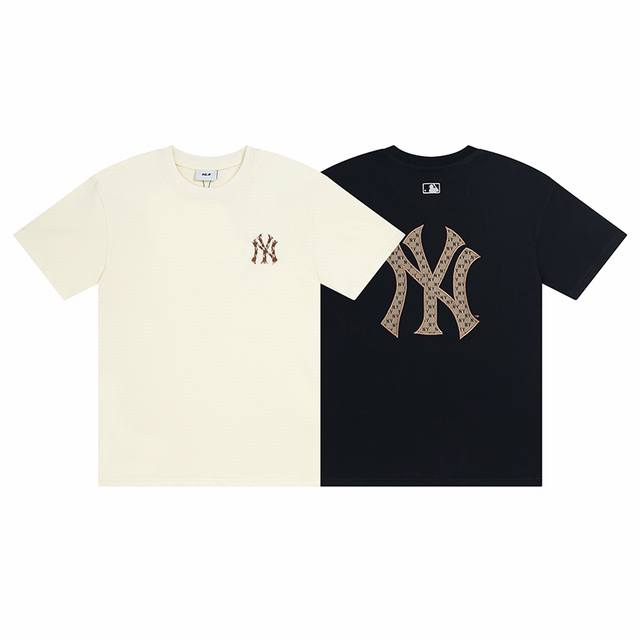 Mlb 男女情侣复古老花T恤大Logo百搭休闲24春夏新款 款号：Dw609 面料：240克双纱纯棉 颜色 :杏色 黑色 尺码：S M L Xl Xxl