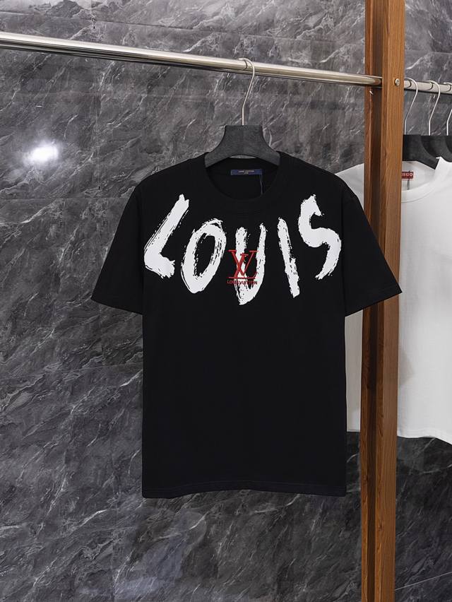 款号J49 Louis Vuitton 路易威登 25Ss 印花Logo压胶字母刺绣短袖 Lv新款T恤短袖，采用2 克32支双纱纯棉面料，上身舒适透气，16针高