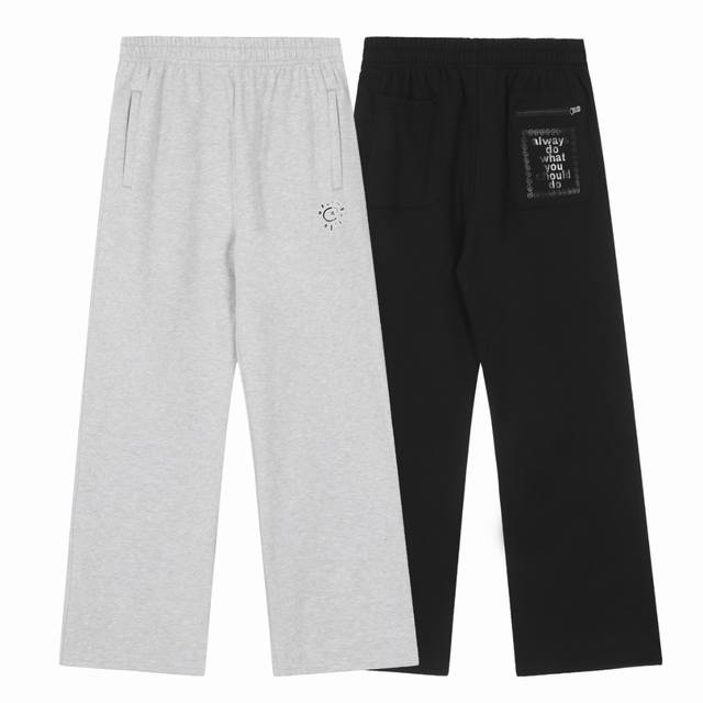 Ad207#白底图 Adwysd Small Zip Up Hoodie 小 加绒抓毛卫裤 辅料齐全 做工精细 360G磨毛抓绒面料 不起球上身柔软舒适 细节还