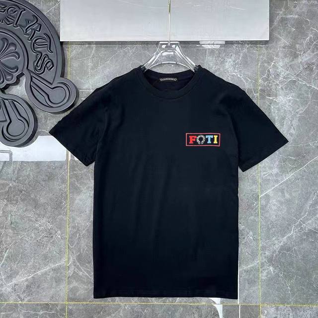 款号Ys22 Chrome Hearts 克罗心 限定彩色Foti人物印花短袖T恤男女采用定制面料丶1比1配色罗纹丶环保印花。立体感满满的丶250克高克重纯棉面