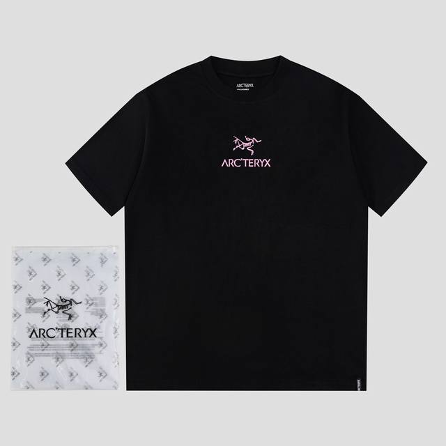 款号Ys55 始祖鸟Ayc Teryx Fw短袖T恤 小鸟字母Logo绒面发泡印花短袖 高端32S双纱280克面料 重磅面料 定制拉架罗纹同缸同染 三标齐全 男