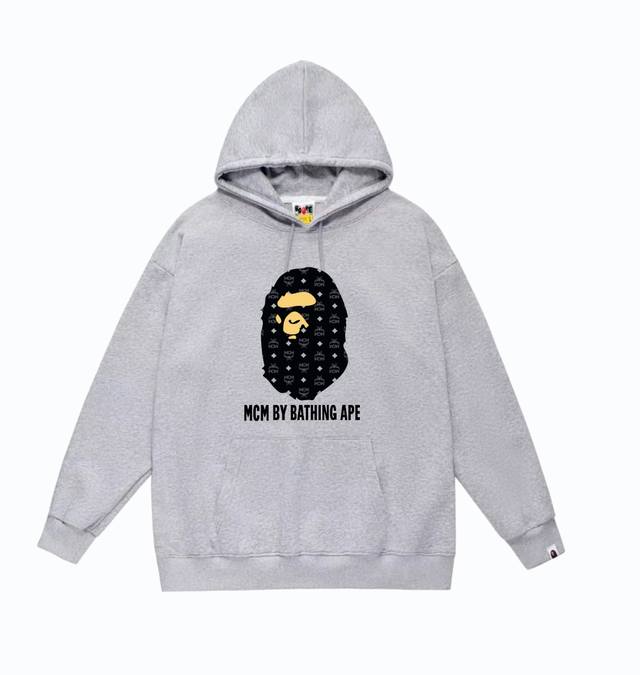 款号Sc833#毛圈 加绒110 顶级版本 Bape×Mcm恩思恩联名款印花连帽卫衣 采用380克大毛圈 落肩大版型 面料 质感柔软不起球 进口环保印花胶浆 图