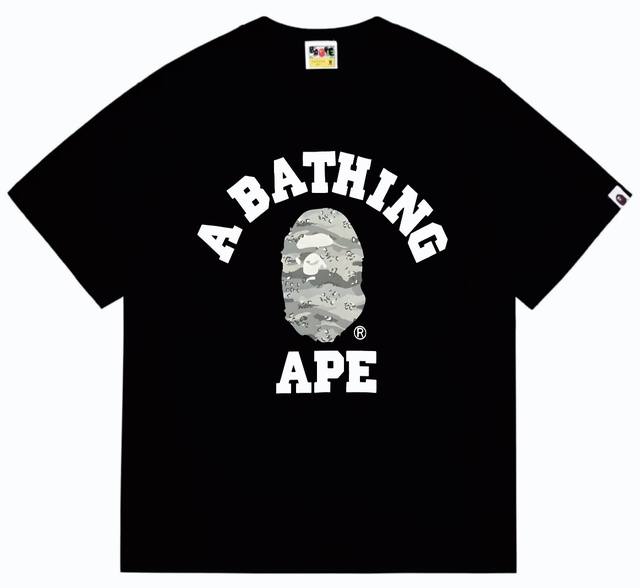 Sc243# 顶级版本 Bape 沙漠猿人头字母印花短袖T恤 采用260克优质高织纯棉面料 双纱精梳 质感柔软不起球 进口环保印花胶浆 图案鲜明立体 品质男女同