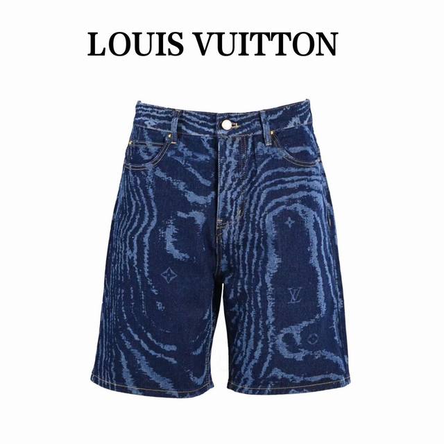 Louis Vuitton Lv 蓝波激光暗纹牛仔短裤 原版10300购入，原版材质高订牛仔面料采用480G牛仔布，每一件都必须洗水，采用精致的特殊工艺处理，激