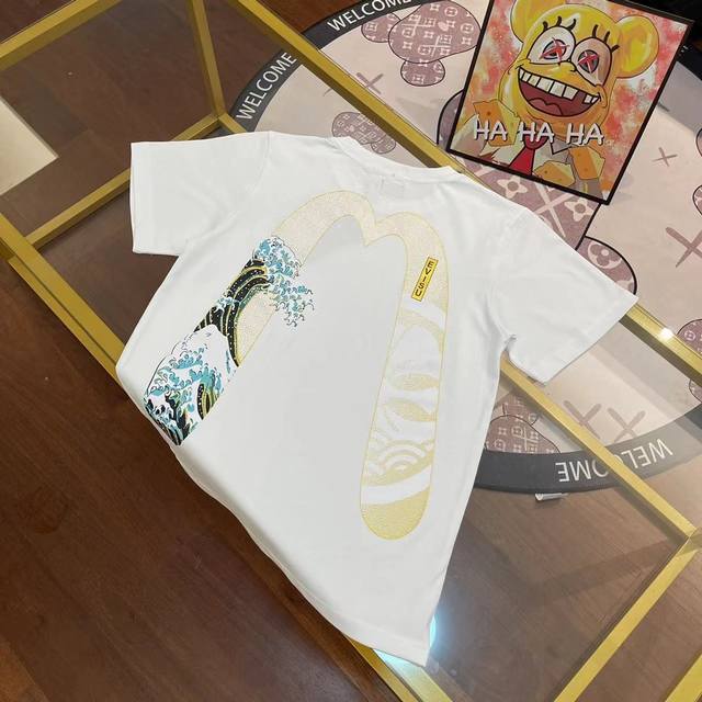 Evisu福神 新款男士樱花海浪字母大Mt恤短袖 颜色：白 尺码：S-Xxl S码 肩宽44 胸围96 衣长68 适合身材100-120斤 M码 肩宽46 胸围